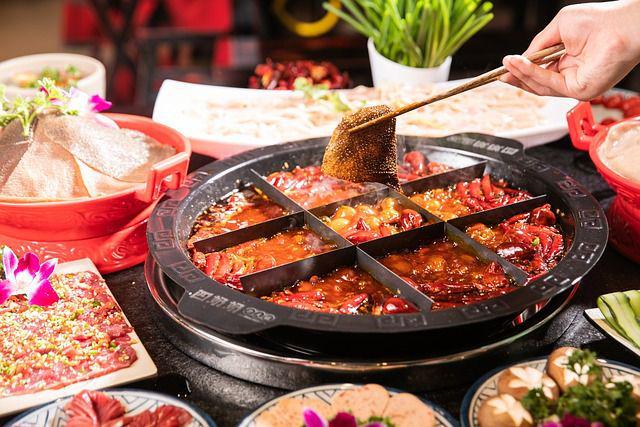 的味道：品味地道火锅麻将胡了模拟器老北京(图2)
