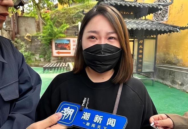 妈近况曝光！摆摊卖甜品想踏出重生第一步麻将胡了2模拟器“重庆姐弟坠亡案”妈